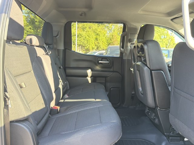 Used 2024 Chevrolet Silverado 1500 Custom Trail Boss w/ LPO, Dark Essentials Package AWD/4WD image 15