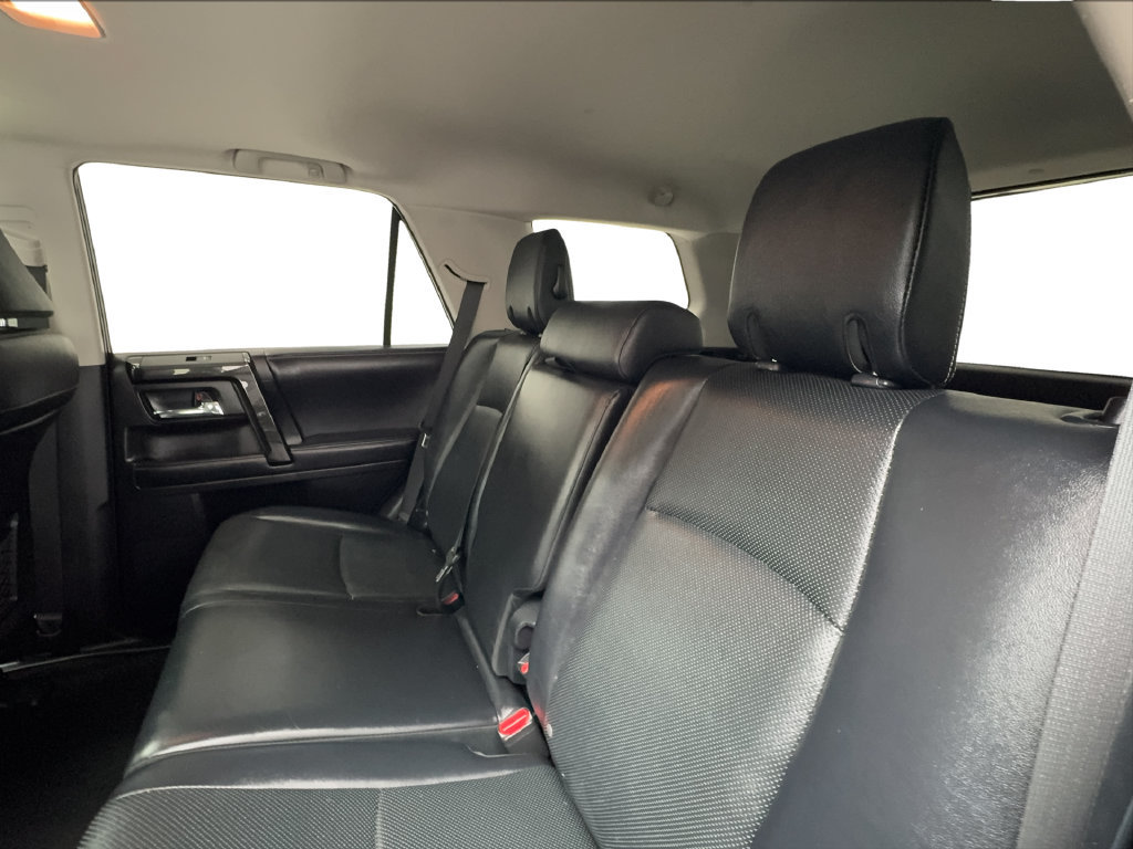 Used 2019 Toyota 4Runner Limited AWD/4WD image 27