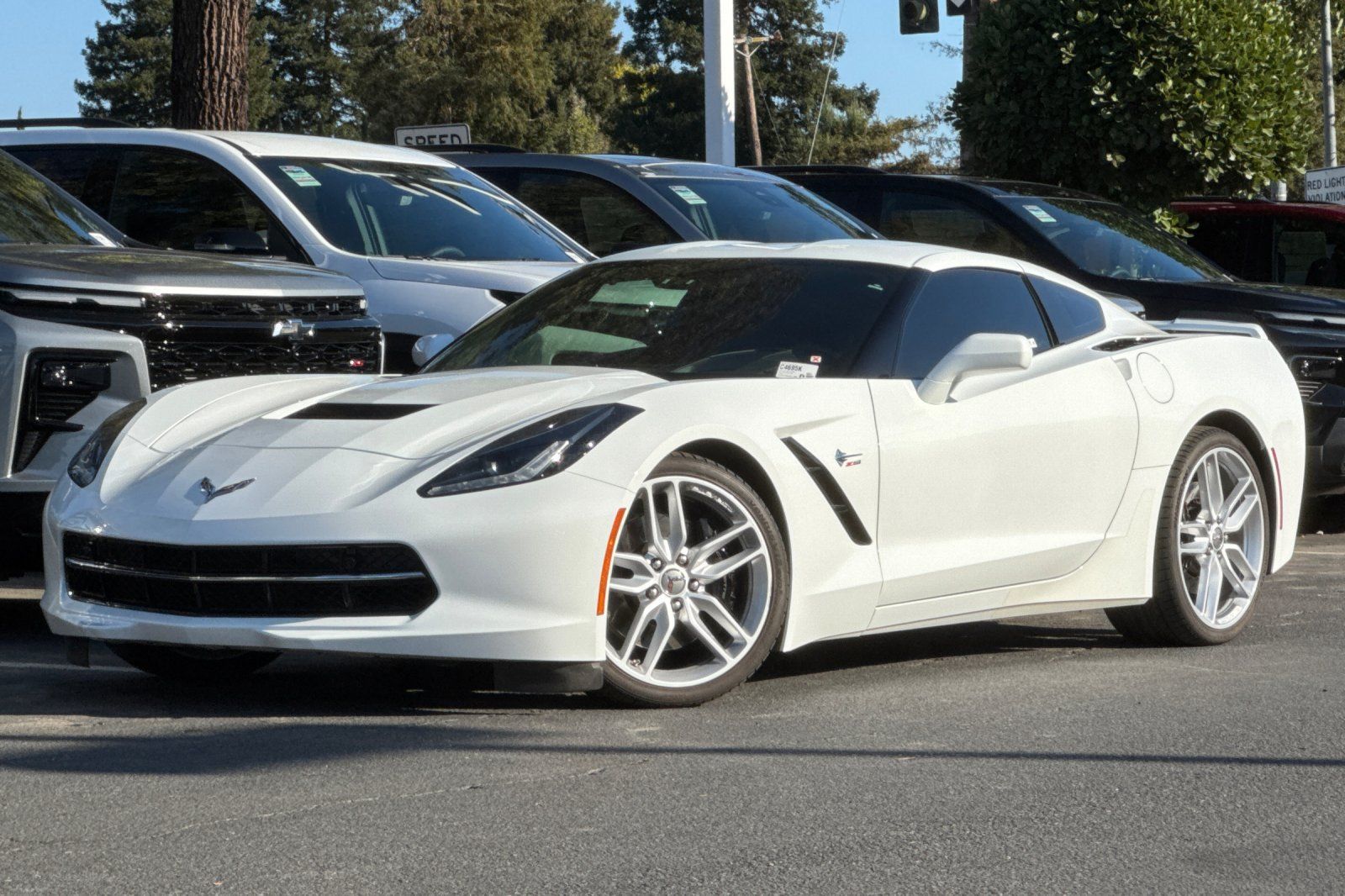 Used 2017 Chevrolet Corvette Stingray Coupe RWD image 9
