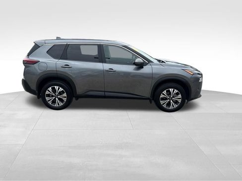 Used 2023 Nissan Rogue SV AWD/4WD image 8