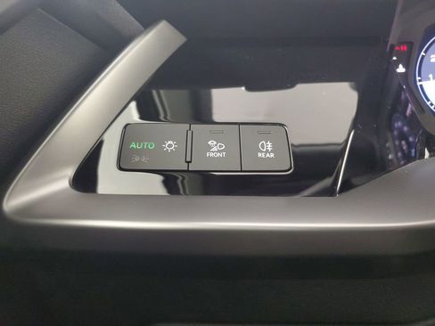 Used 2024 Audi A3 2.0T Premium w/ Convenience Package image 34