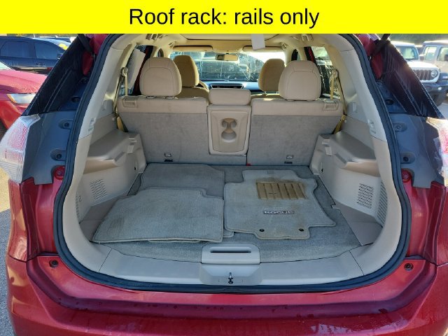 Used 2014 Nissan Rogue SV w/ SV Moonroof Package AWD/4WD image 29