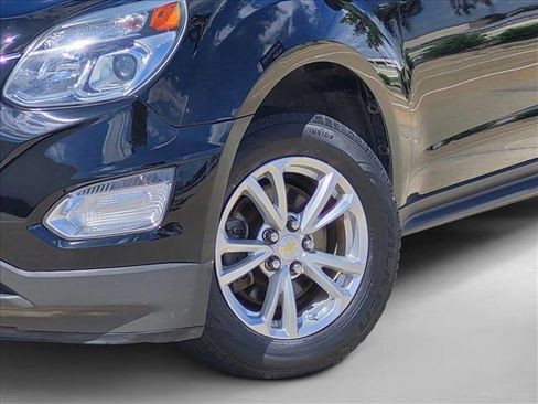 Used 2017 Chevrolet Equinox LT w/ Convenience Package FWD image 18