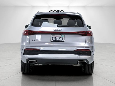 Used 2025 Audi Q5 Premium w/ Premium Plus AWD/4WD image 4