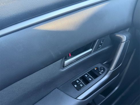 Certified 2025 MAZDA CX-50 2.5 Hybrid w/ Weather Package image 11