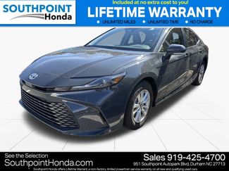 Used 2025 Toyota Camry LE video 3