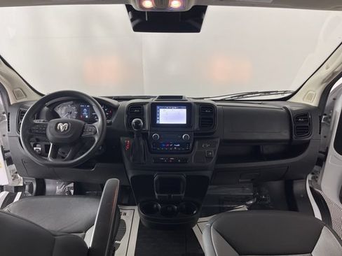 Used 2025 RAM ProMaster 2500 w/ Convenience Group FWD image 35