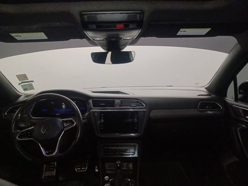 Used 2023 Volkswagen Tiguan SE R-Line FWD image 12