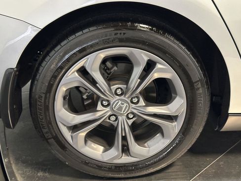 Used 2024 Honda Accord EX image 16