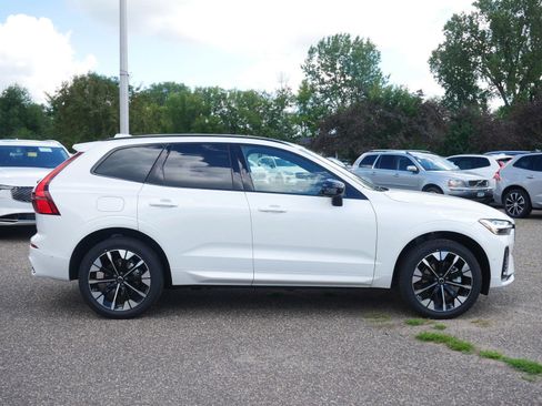 New 2026 Volvo XC60 B5 Plus w/ Protection Package Premier image 2