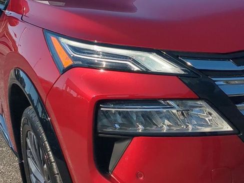 Certified 2024 Nissan Rogue Platinum w/ Platinum Premium Package AWD/4WD image 10