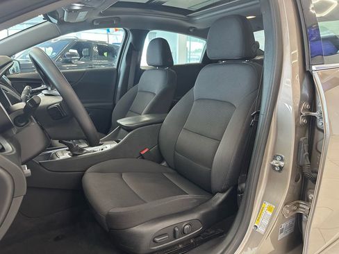 Used 2022 Chevrolet Malibu LT image 21