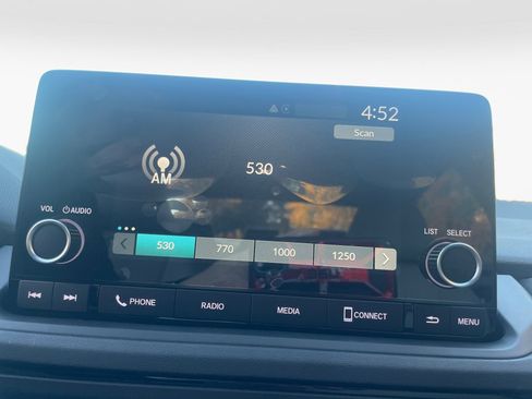 New 2025 Honda Accord SE image 17