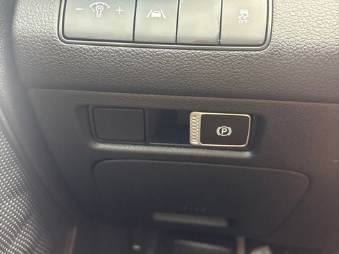 Used 2022 Hyundai Santa Fe SEL FWD image 19
