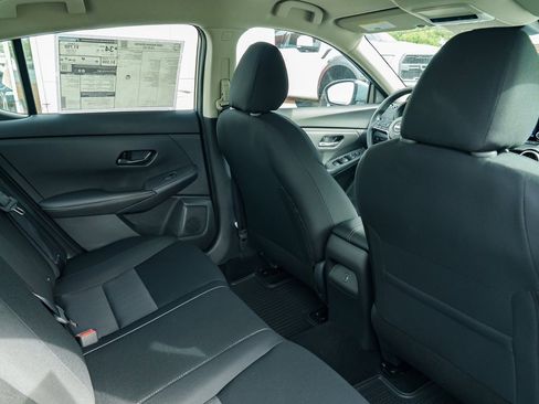 New 2025 Nissan Sentra SV image 23