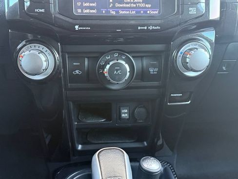 Used 2018 Toyota 4Runner TRD Pro AWD/4WD image 3