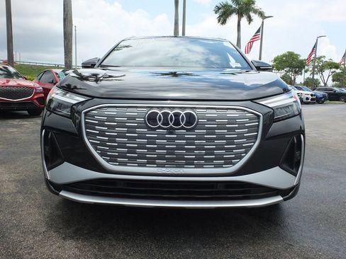 Used 2024 Audi Q4 e-tron Premium w/ Convenience Package AWD/4WD image 15