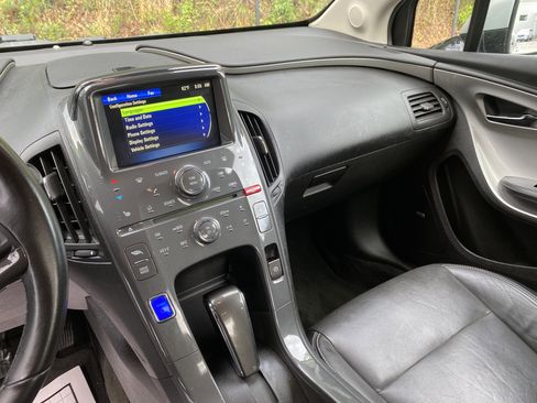 Used 2012 Chevrolet Volt Premium w/ Premium Trim Package FWD image 23