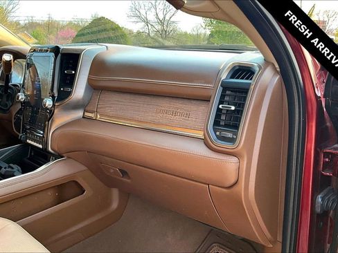 Used 2022 RAM 3500 Limited AWD/4WD image 12