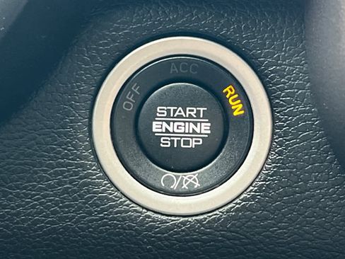 Used 2024 RAM 3500 Big Horn image 27