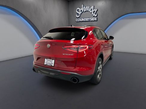 New 2025 Alfa Romeo Stelvio Sprint image 9