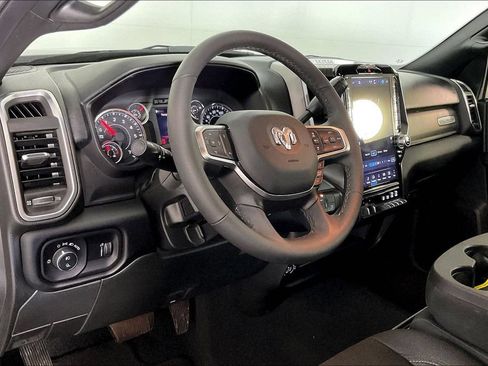 Used 2026 RAM 2500 Big Horn AWD/4WD image 16