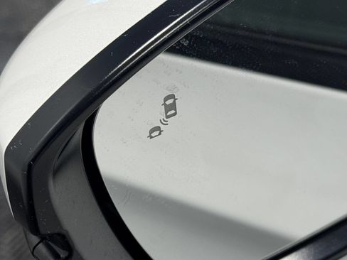 Used 2024 Honda Civic Touring image 8