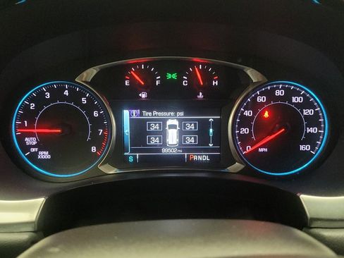 Used 2019 Chevrolet Traverse LT FWD image 23