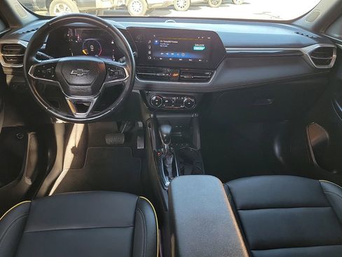 Used 2025 Chevrolet TrailBlazer ACTIV w/ Convenience Package image 17