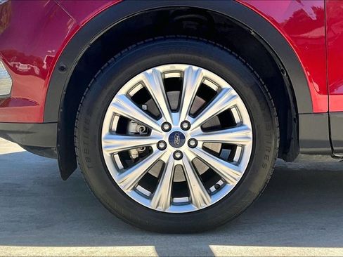 Used 2018 Ford Escape Titanium AWD/4WD image 8