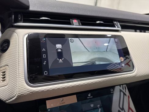 Used 2023 Land Rover Range Rover Velar R-Dynamic S image 20