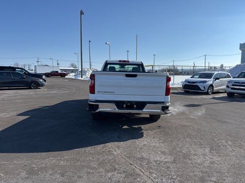 Used 2022 Chevrolet Silverado 1500 W/T image 3
