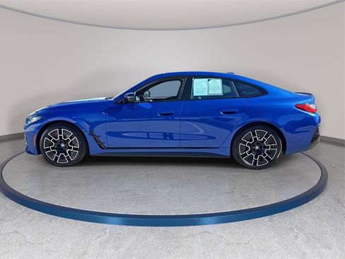 Used 2025 BMW 430i xDrive w/ M Sport Package image 9