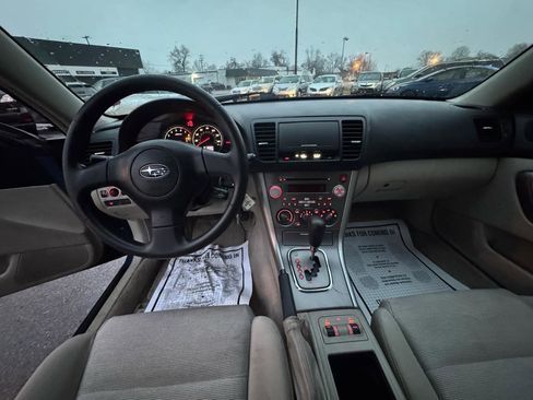 Used 2007 Subaru Outback 2.5i image 14