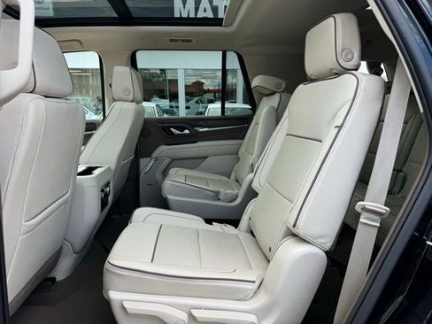 Used 2022 GMC Yukon Denali image 11