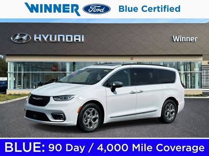 Used 2023 Chrysler Pacifica Limited