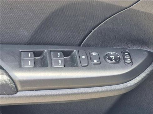 Used 2020 Honda Civic LX image 11