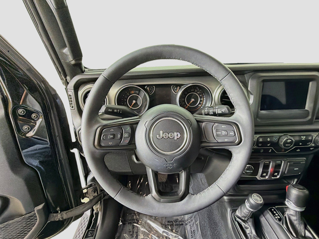 Used 2023 Jeep Wrangler Sport AWD/4WD image 29