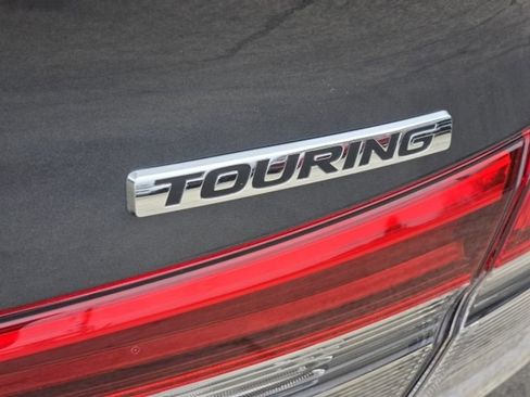 Used 2024 Honda Civic Touring image 7