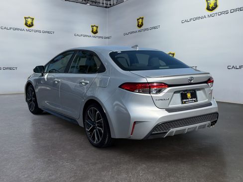 Used 2020 Toyota Corolla SE w/ Carpet Mat Package (TMS) FWD image 3