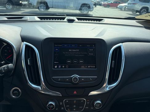 Used 2020 Chevrolet Equinox LT AWD/4WD image 9