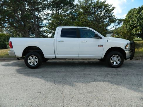 Used 2010 Dodge Ram 2500 Truck SLT w/ Big Horn Regional Pkg image 5