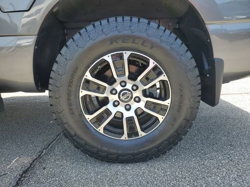 Used 2020 Nissan Titan SV w/ SV Convenience Package AWD/4WD image 13