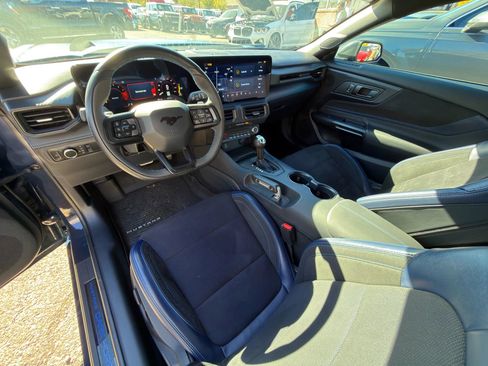 Used 2024 Ford Mustang Dark Horse image 30