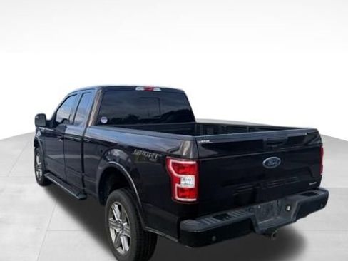 Used 2019 Ford F150 XLT w/ Equipment Group 302A Luxury AWD/4WD image 6