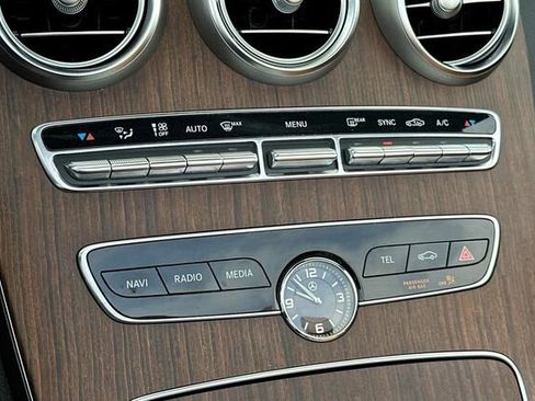 Used 2022 Mercedes-Benz C 300 C 300 2D Convertible image 17