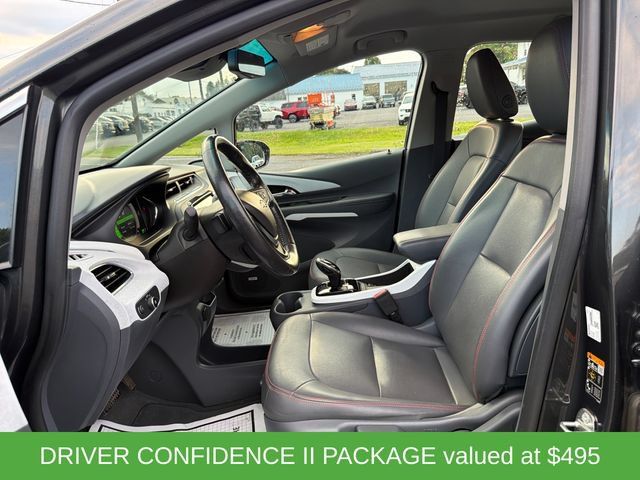 Used 2018 Chevrolet Bolt Premier w/ Driver Confidence II Package FWD image 3