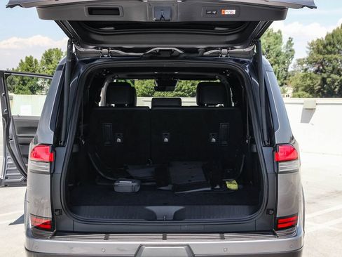 Certified 2024 Lexus GX 550 w/ Accessory Package (2T) AWD/4WD image 26