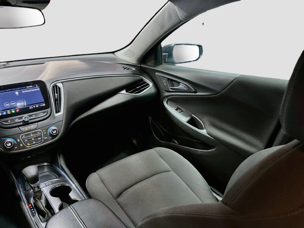 Used 2023 Chevrolet Malibu LT w/ Driver Confidence Package FWD image 23
