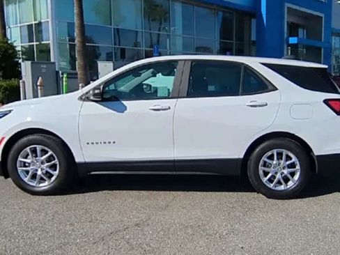 Certified 2022 Chevrolet Equinox LS image 5